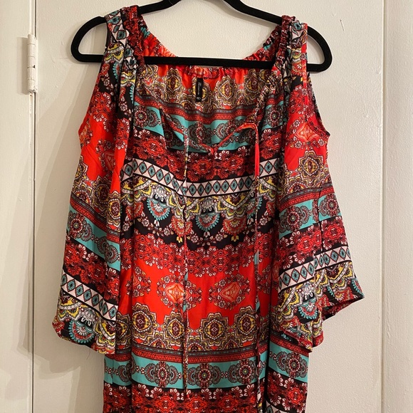 new directions Tops - New directions cold shoulder blouse